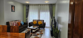 Charming forest view apartment!